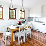Jozefina - Mini & Family Fun Apartament