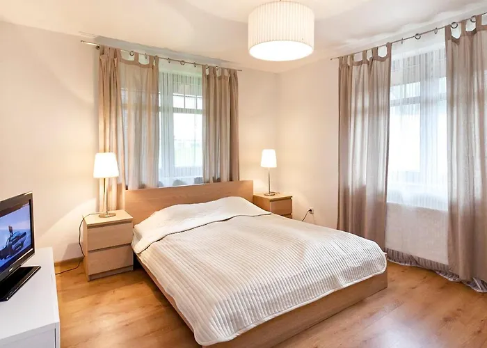 Jozefina - Mini & Family Fun *